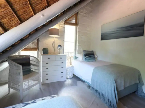 Chapmans Peak Lodge Noordhoek Cape Town.