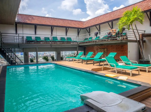 Pinnacle Lumpinee Park Hotel