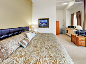 W Stillwater Condo Units 3018, 3020, and 3022 2 Bedrooms 3 Bathrooms C