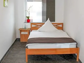 InWest Hotel Garni