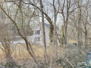 Inviting Chittenden Apartment Near Pico Mountain!