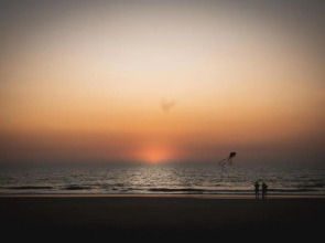 Coconut Grove Beach Resort