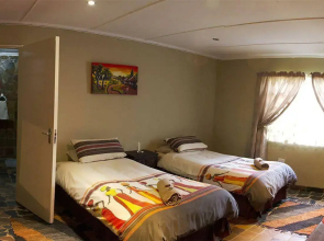 Emahlathini Guest & Monkey Farm