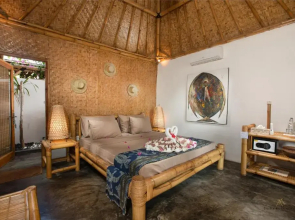 Bambu Cottages