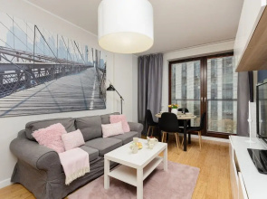 Siedmiogrodzka Apartments by Renters