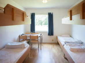 Allégården Kastlösa Vandrarhem - Hostel
