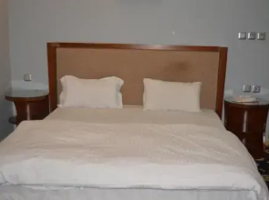 Hilion Hotel Apartments