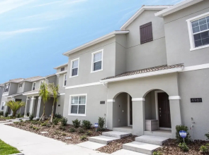 Sanitized! Gorgeous Family Getaway 4Bd Home w/ Pool Close to Disney 4983