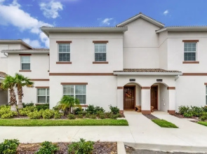 Luxury Champions Gate 4 Bedroom Town Home 4 Townhouse by Redawning