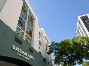Gateway Hotel Santa Monica