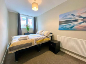 Fabulous 1 Bedroom Apartment - sleeps 4