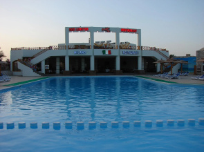Aladdin Beach Resort