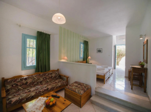 Villa Kazazis