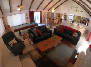 Sommer Hus-Best value in Southern California Wine Country