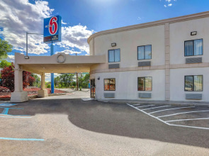 Motel 6 Espanola, NM