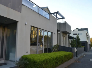 Amawind Apartments