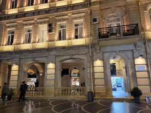 London Hotel and Guest House