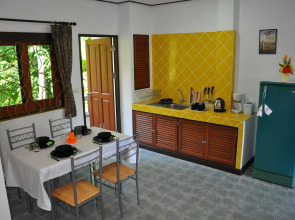 Chaweng Lakeview Residence