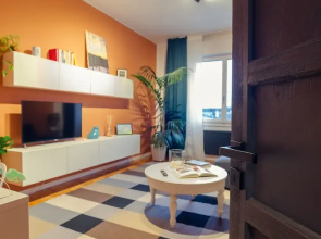 Br Apartments