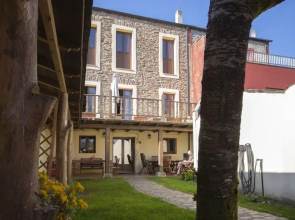 Albergue La Casona de Sarria