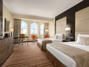 Отель Ramada by Wyndham Colombo