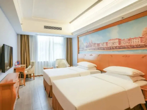 Vienna Hotel Guangdong Zhongshan Tanzhou