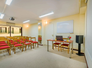 Nefeli Hotel