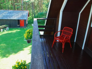 Karineeme Holiday House