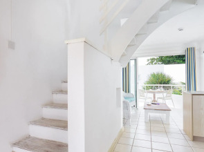 Le Beachclub Serviced Apartments and Villas