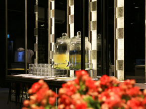 CUBE Boutique Capsule Hotel @ Chinatown