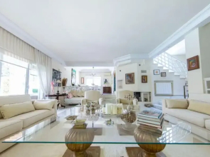 Villa de Luxe Gammarth Avec Piscine