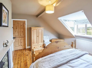 Host Stay Oakwood