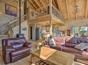 Lazy Beaver Lodge Pagosa Cabin w/ Deck, Fire Pit