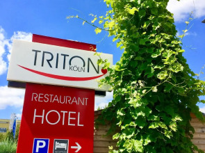 Hotel Triton