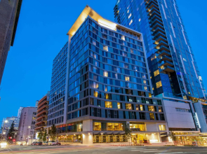 The Charter Hotel Seattle, Curio Collection by Hilton