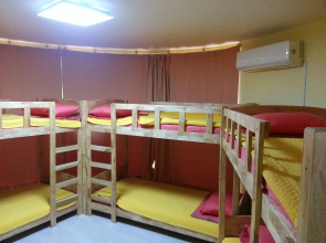 Egg House Sokcho Guesthouse