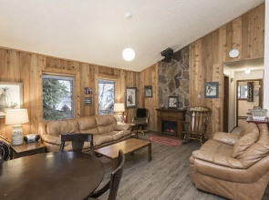 Kathy Lynn - 5 Br Home
