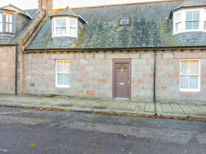 4 Hawthorn Place