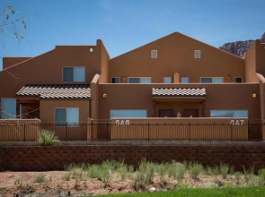 Rim Village Vista Unit 6 A8