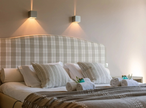 Beautiful and Authentic Apartment Nearby the Beach