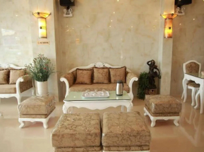Tulip Hotel 2