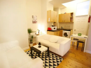 Short Let Direct - Blessington Street D1