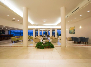 Porto Galini Seaside Resort & Spa