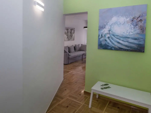 Modern Apartment close to Acropolis Museum by GHH