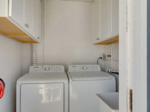 Walk to the Ocean: Indian Rocks Beach Condo