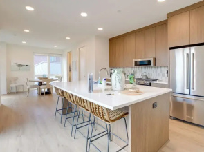 Seaside Vacation Rental w/ On-site Beach Access!