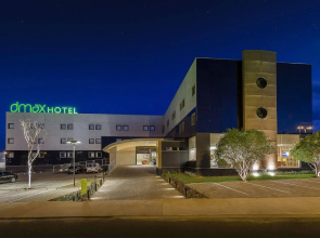 DMax Hotel