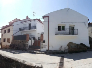 Casa Rural Castillo de la Adrada