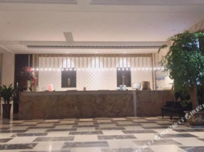 Jinhua Four Seasons Fashion Boutique Hotel (Jinhua Vocational and Technical College)(金华四季风尚精品酒店（金华职业技术学院店）)