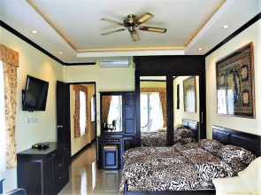 Baan Suan Lalana Sa 1 bedroom apartment with pool view Pattaya
